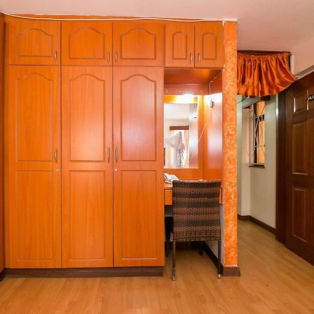 Upperhill Blueberry Hotel Найроби Экстерьер фото