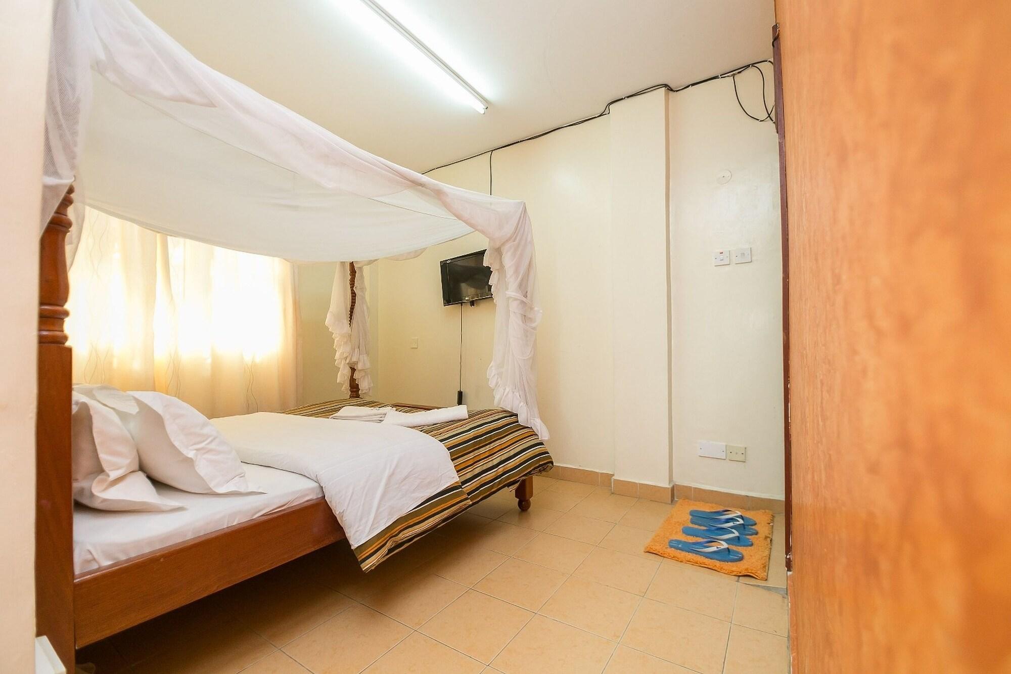 Upperhill Blueberry Hotel Найроби Экстерьер фото