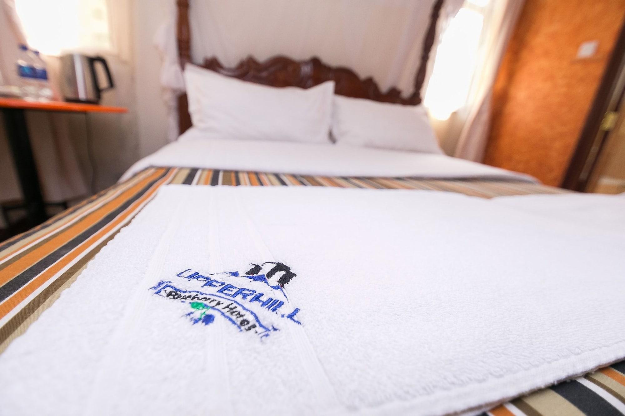 Upperhill Blueberry Hotel Найроби Экстерьер фото
